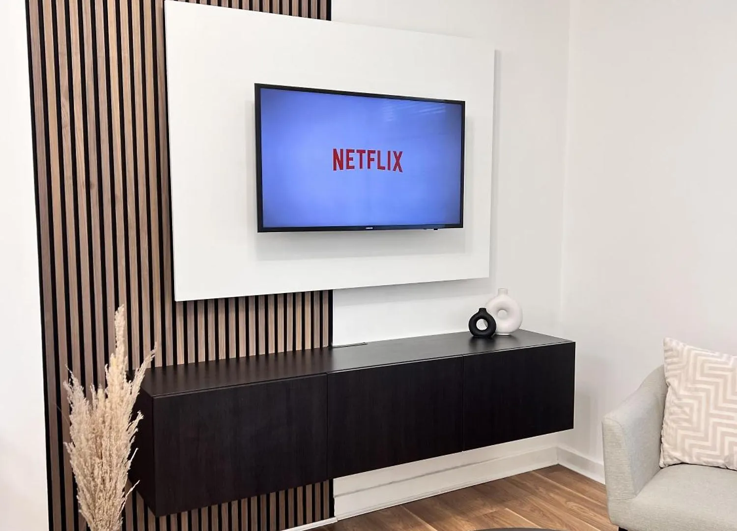 بيت للعطل Modern 2 Bedroom Home In Edinburgh Free Parking